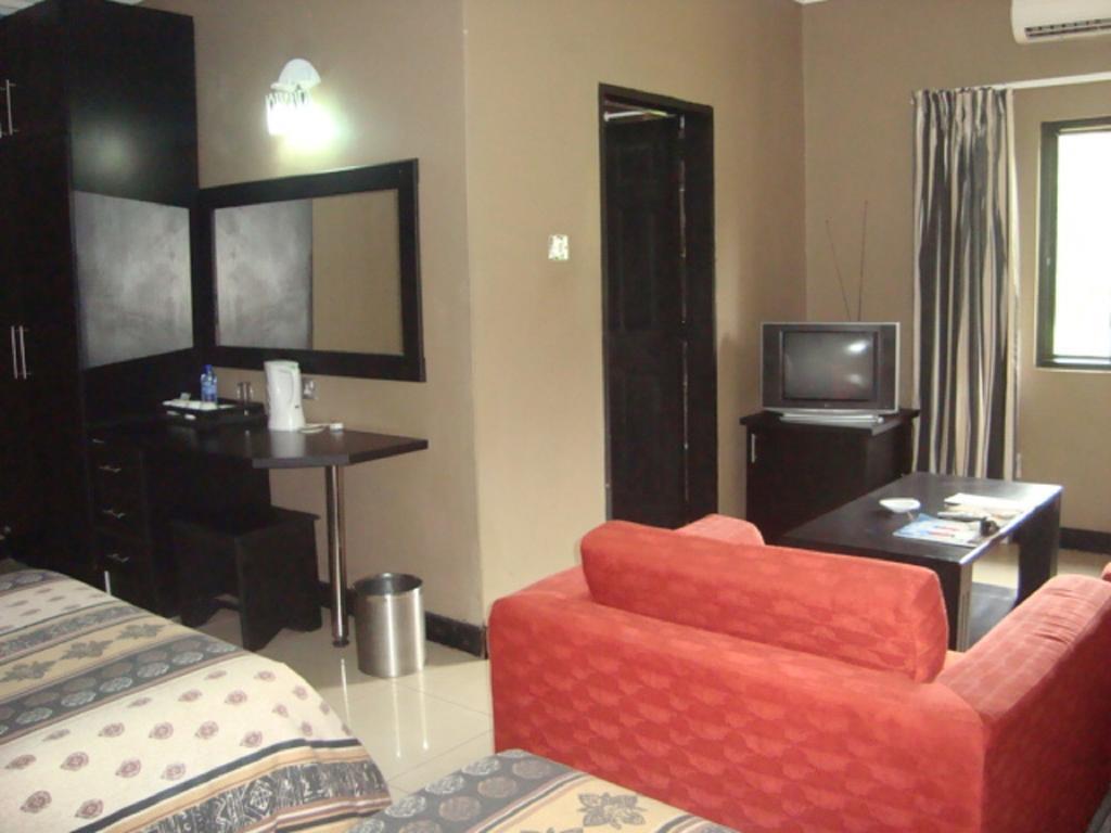Pacific Bed & Breakfast Lilongwe Room photo
